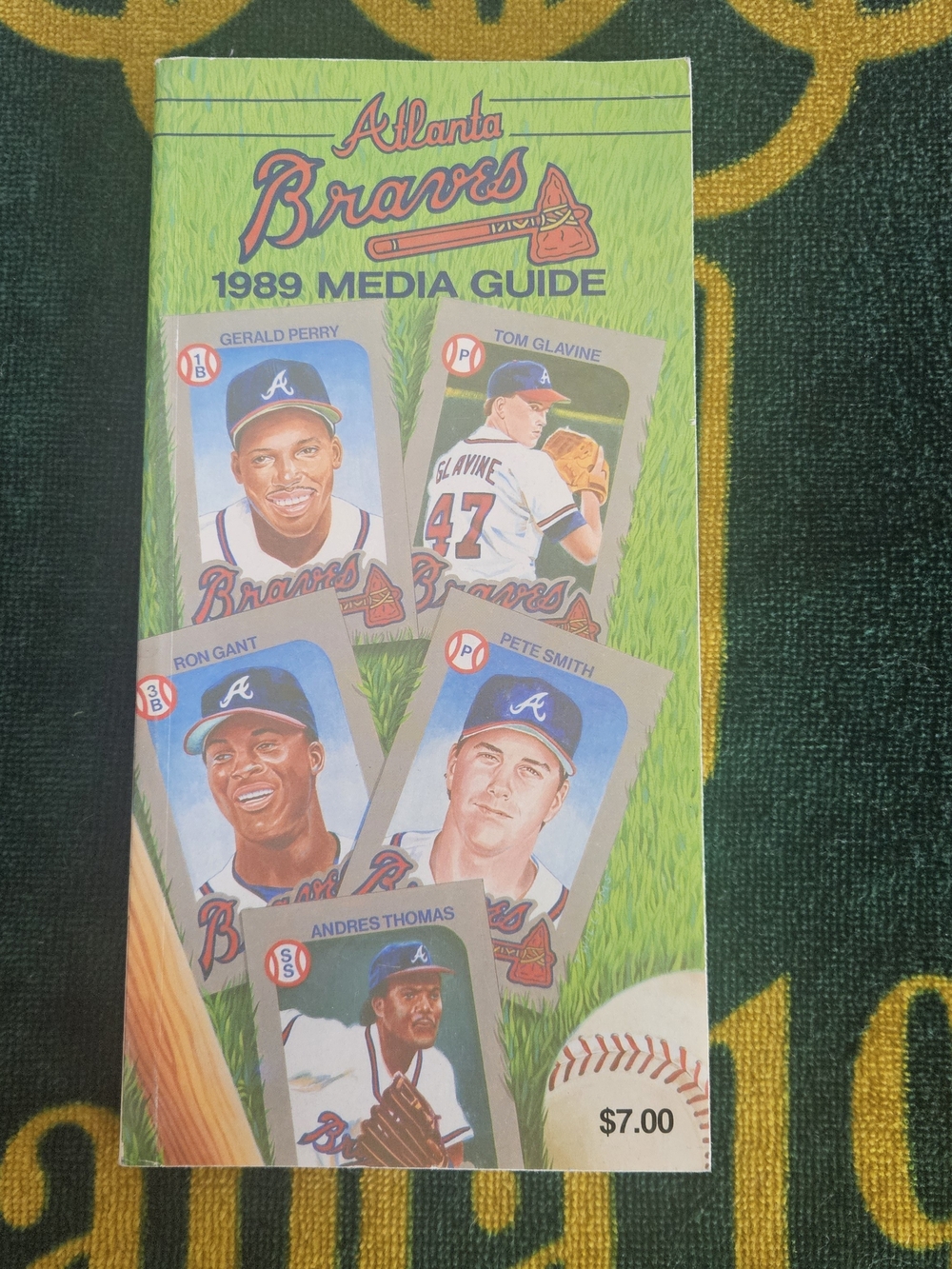 Atlanta Braves 1989 Media Radio Guide - Green Cover